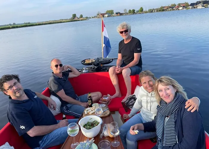 Bednboot Met Terras Aan Het Water 別荘 Rijpwetering