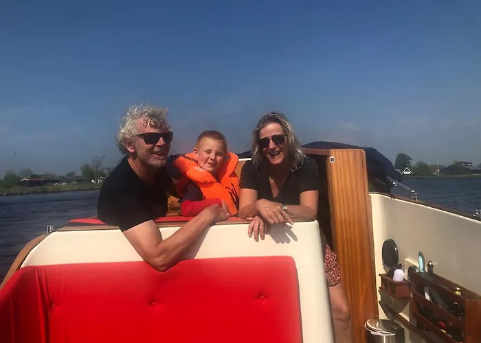 Bednboot Met Terras Aan Het Water